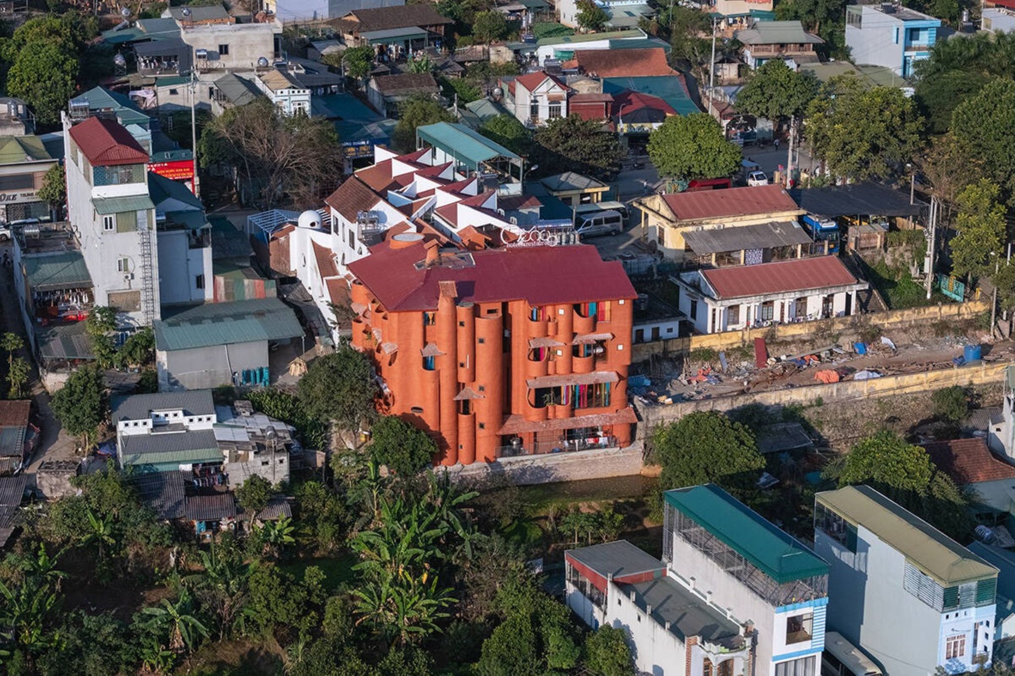 thiet ke khach san vung cao 6